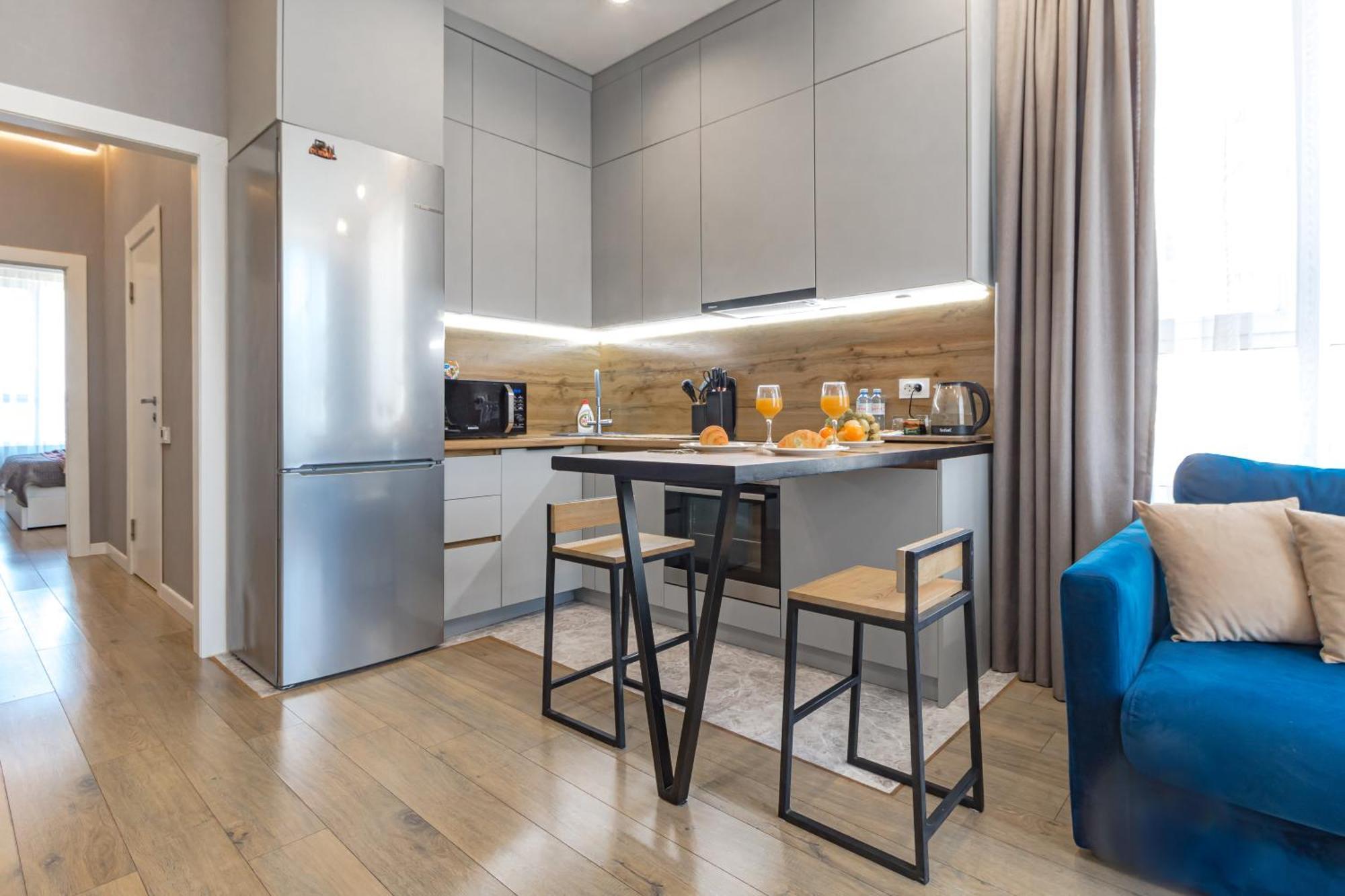 Apartment центр левого берега, возле хан-шатыра, удобно для туристов и командированных *