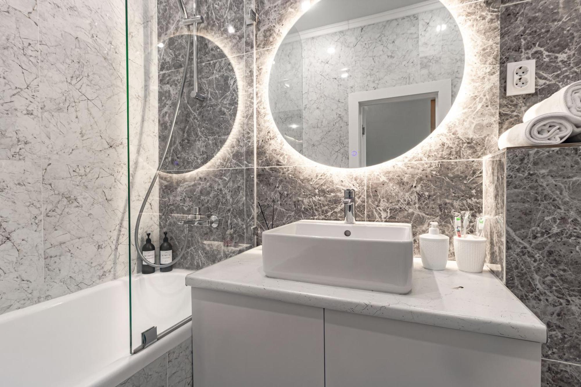 Apartment центр левого берега, возле хан-шатыра, удобно для туристов и командированных *